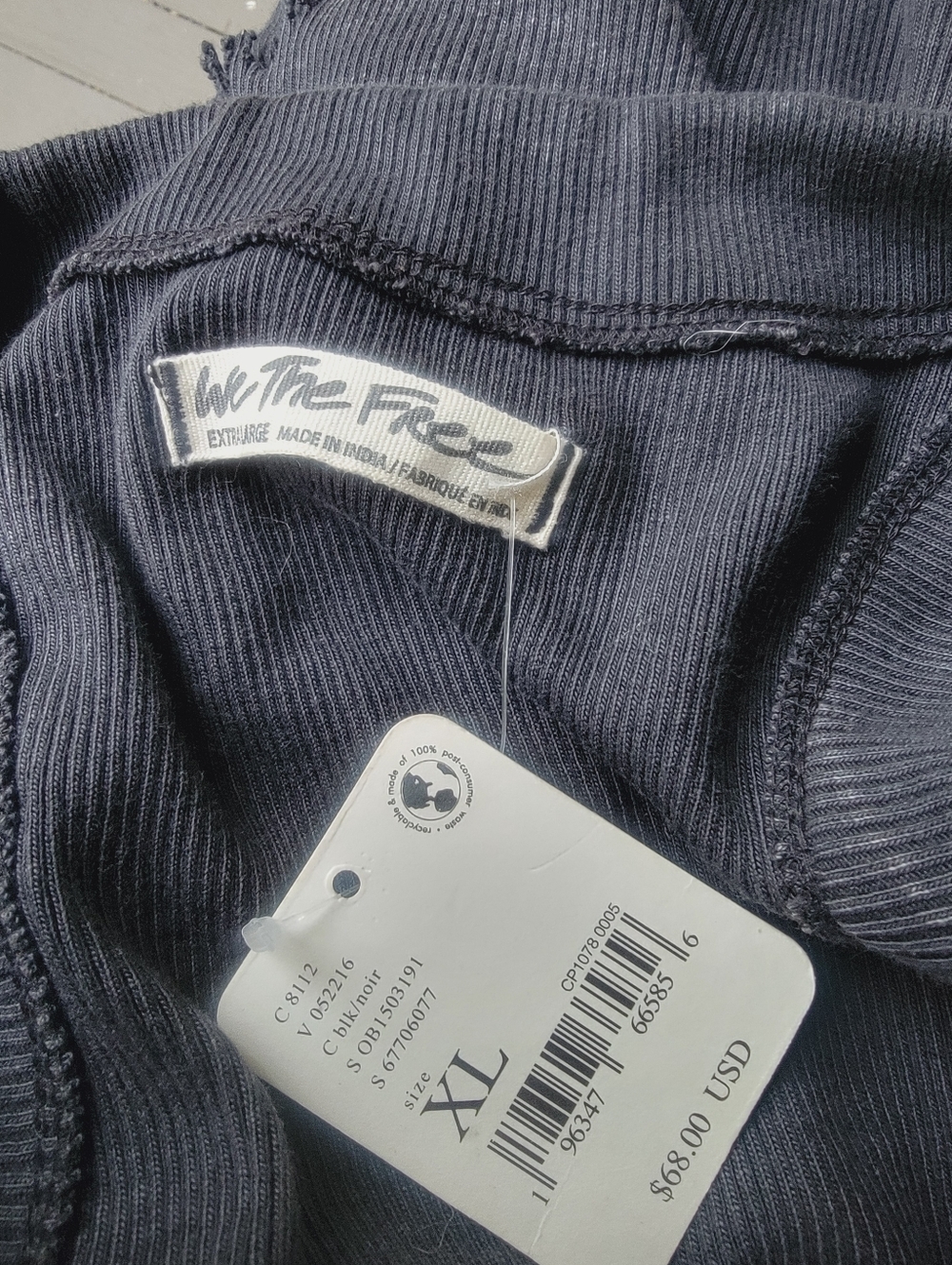We The Free People Look Back At It Distressed Black Raw-Hem Studded Cropped Tank - Picture 15 of 16